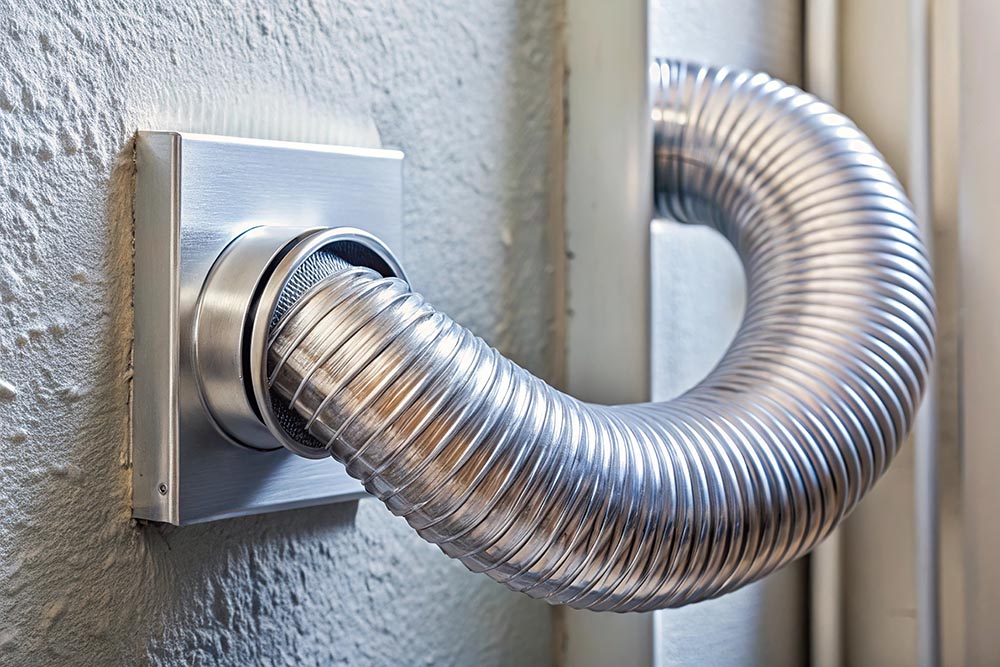 Flexible dryer vent hose attaching detaching from wall vent by t